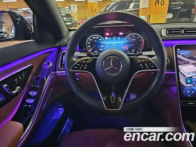 Mercedes-Benz S-Class 2023 — Фото 13/20