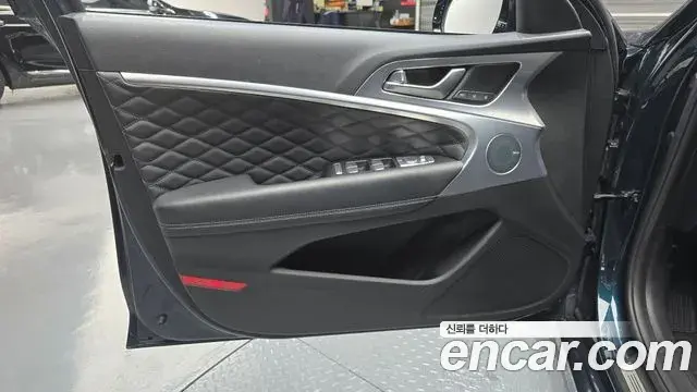 Genesis G70 2021 — Şəkil 33/33
