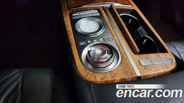 Genesis G80 2021 — Photo 9/39