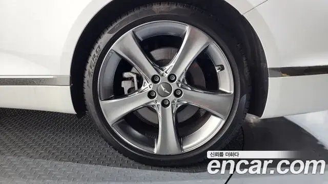 Genesis G80 2021 — Photo 2/39
