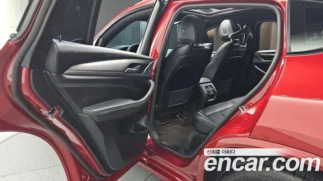 BMW X4 2019 — Photo 10/30