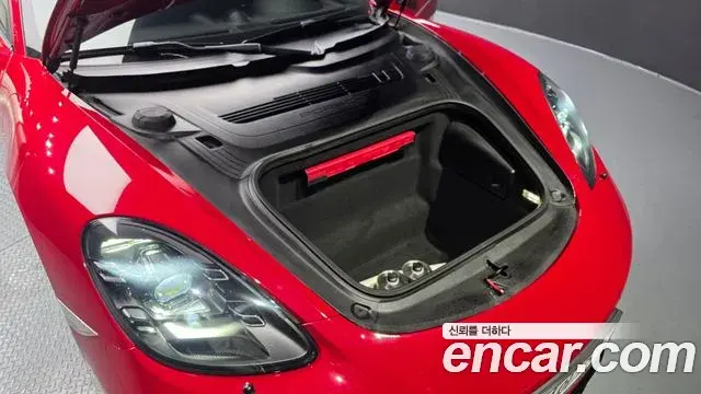 Porsche 718 Cayman 2019 — Şəkil 8/34