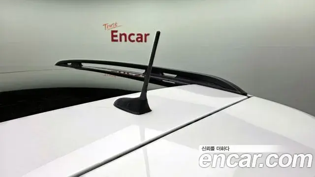 Jeep Renegade 2019 — Şəkil 15/35
