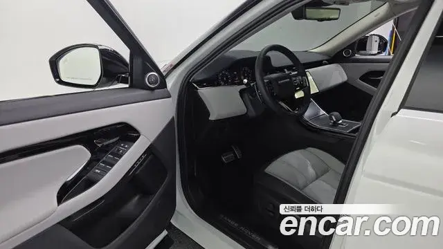 Land Rover Range Rover Evoque 2025 — ფოტო 4/20
