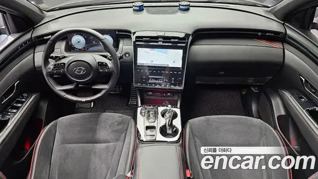 Hyundai Tucson Hybrid 2023 — Photo 16/20
