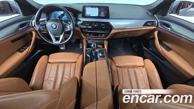 BMW 5 Series 2018 — Şəkil 3/20