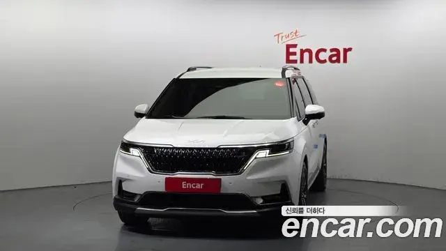 Kia Carnival 2022 — Фото 3/20