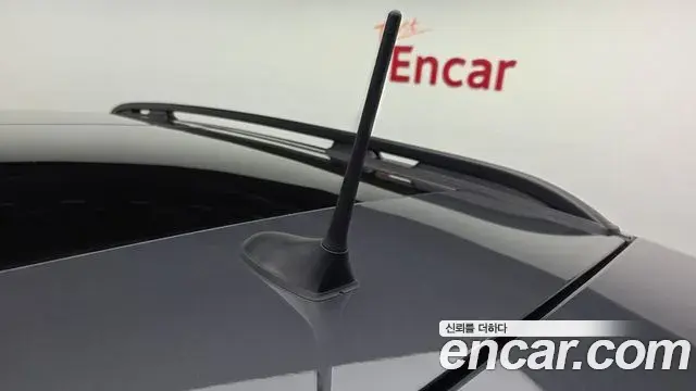 Jeep Renegade 2022 — ფოტო 25/30