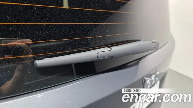 Jeep Renegade 2022 — ფოტო 18/30