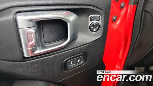 Jeep Gladiator 2021 — ფოტო 23/30