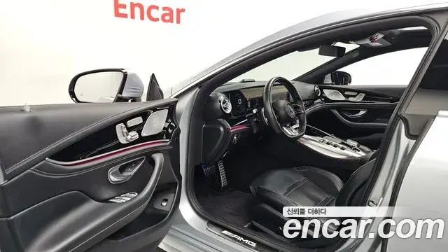 Mercedes-Benz AMG GT 2022 — Фото 10/20