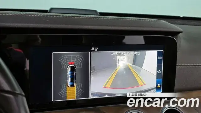 Mercedes-Benz E-Class 2019 — ფოტო 20/30