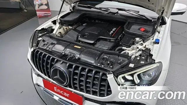 Mercedes-Benz GLE-Class 2021 — Фото 6/20