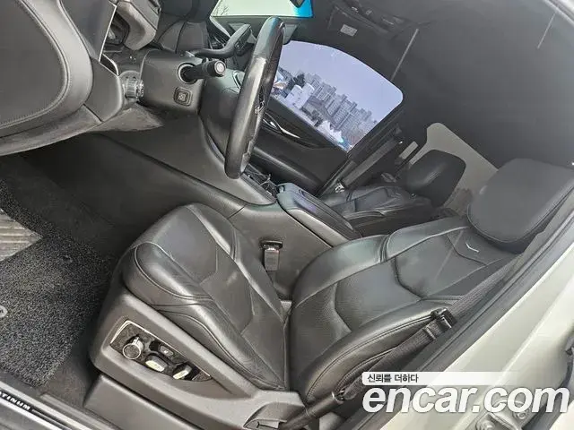 Cadillac Escalade 2018 — Şəkil 19/20