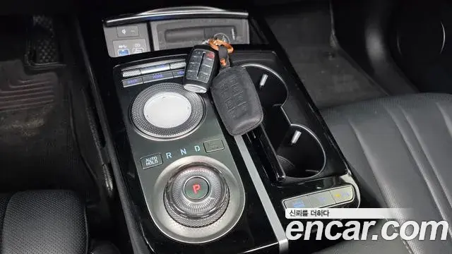 Genesis G80 2020 — ფოტო 31/37