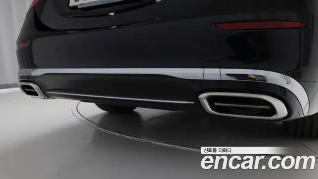 Mercedes-Benz S-Class 2025 — ფოტო 20/20