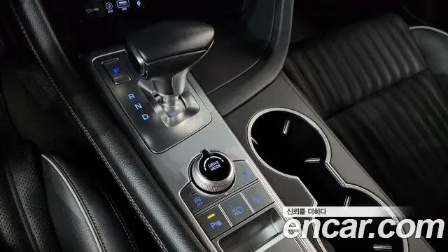 Genesis G70 2020 — ფოტო 9/31