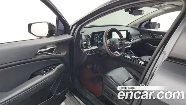 Kia Sportage 2022 — Фото 8/20