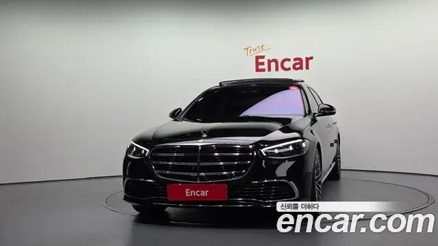 Mercedes-Benz S-Class 2021 — Photo 14/20