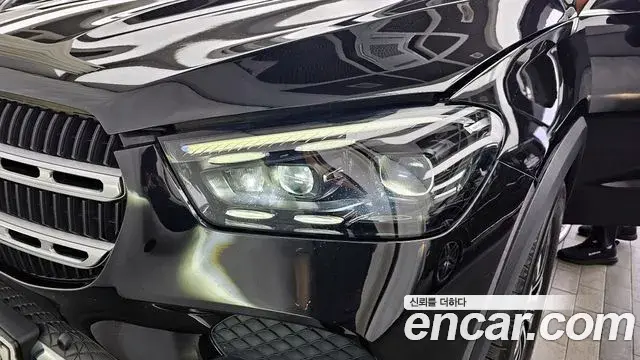 Mercedes-Benz GLE-Class 2024 — Photo 6/34