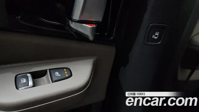 Kia Carnival 2025 — Photo 24/33