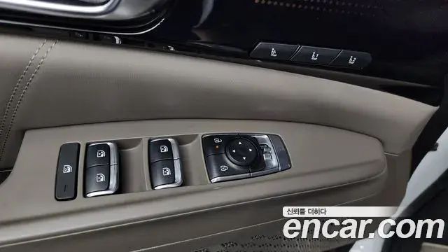 Kia Carnival 2025 — Photo 12/33