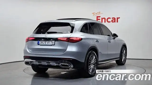Mercedes-Benz GLC-Class 2025 — Фото 2/20