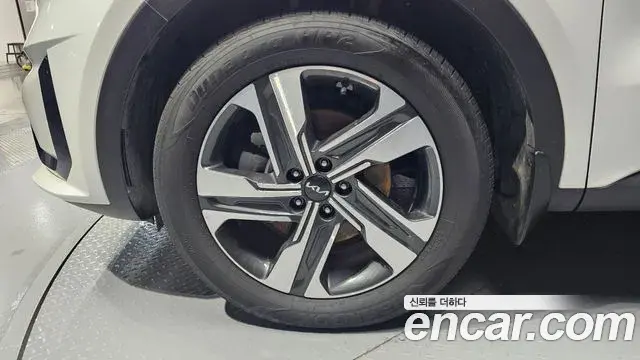 Kia Sorento 2022 — Şəkil 26/32