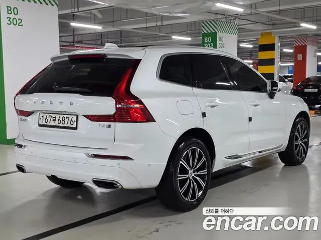 Volvo XC60 2020 — Фото 3/20