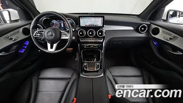 Mercedes-Benz GLC-Class 2022 — ფოტო 30/32