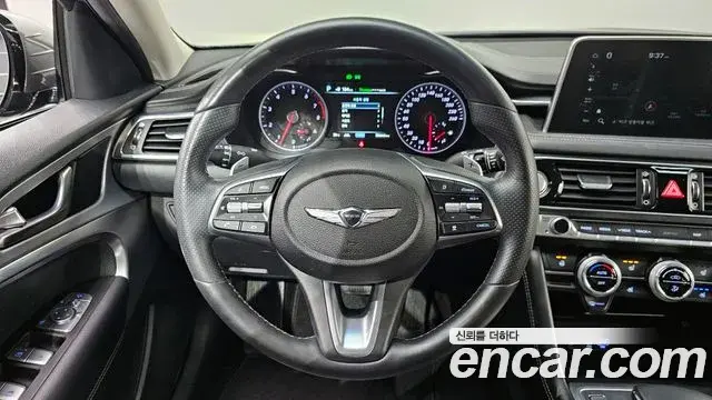 Genesis G70 2018 — Фото 15/20
