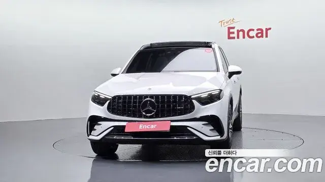 Mercedes-Benz GLC-Class 2025 — Photo 32/33