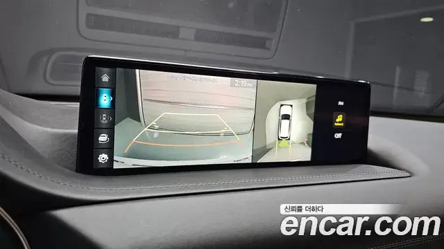 Genesis GV80 2023 — Photo 8/20