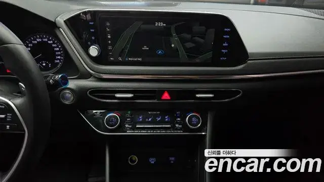 Hyundai Sonata 2021 — Фото 14/20