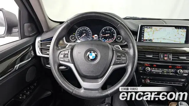 BMW X6 2018 — Şəkil 7/20