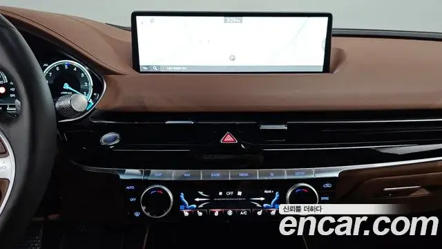 Genesis G80 2022 — ფოტო 18/34