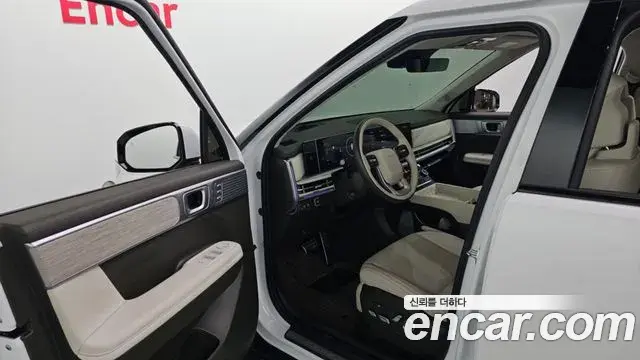 Hyundai Santa Fe 2025 — ფოტო 19/36