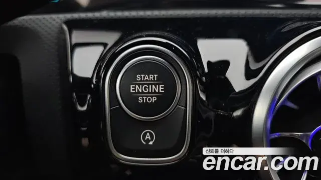 Mercedes-Benz CLA-Class 2024 — Photo 22/34