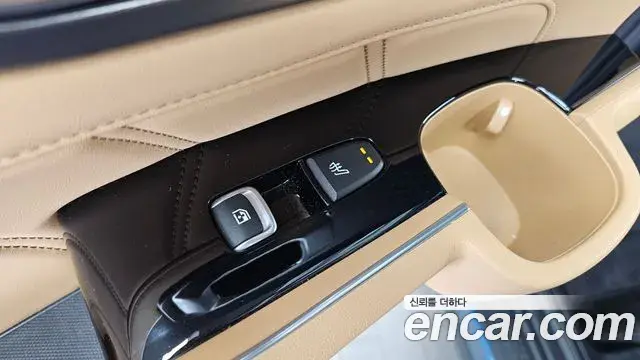 Kia Sorento 2021 — Фото 19/20