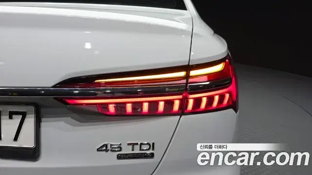 Audi A6 2021 — ფოტო 31/34