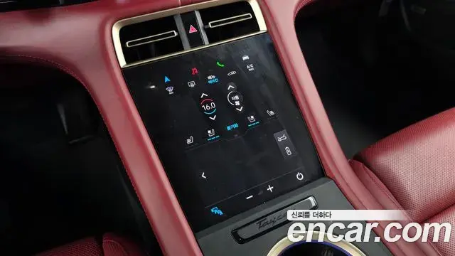 Porsche Taycan 2021 — Photo 25/36