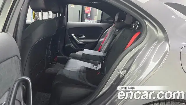 Mercedes-Benz A-Class 2022 — Photo 10/20