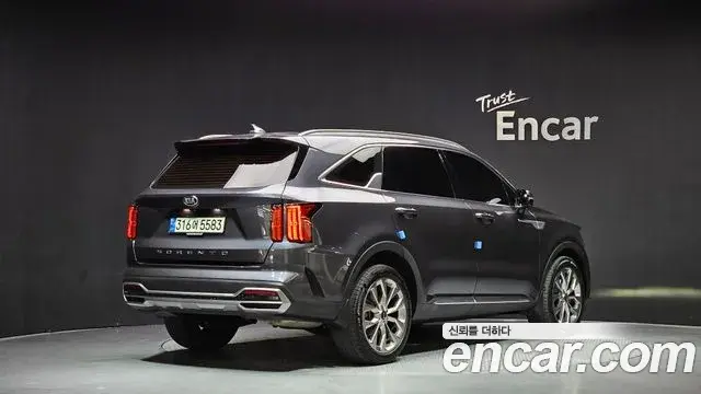Kia Sorento 2020 — Photo 2/20