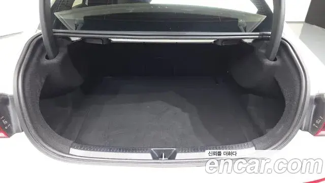 Mercedes-Benz A-Class 2021 — ფოტო 1/30