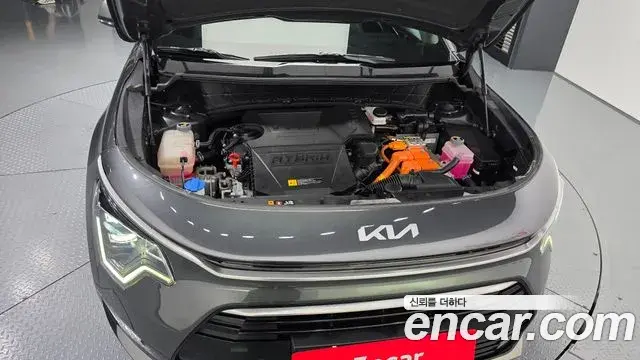 Kia Niro 2022 — Photo 6/20