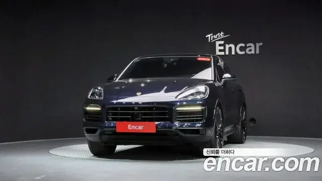 Porsche Cayenne 2021 — Şəkil 25/40
