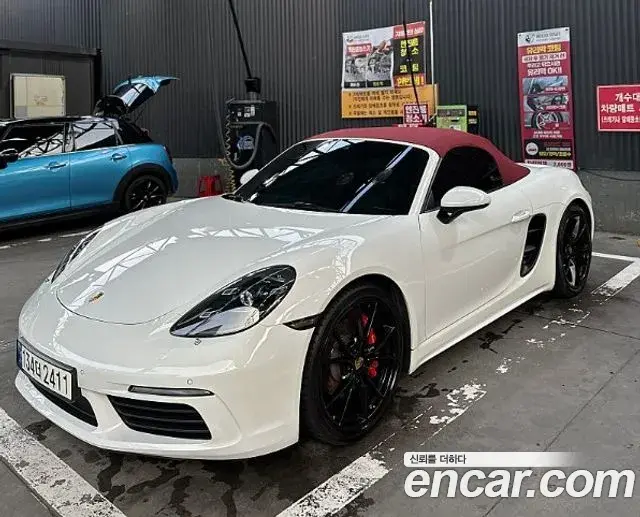 Porsche 718 Boxster 2018 — ფოტო 15/19