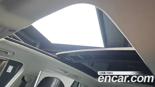 Volkswagen Tiguan 2023 — Şəkil 21/34