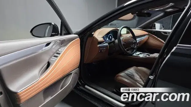 Genesis G80 2023 — Şəkil 26/33