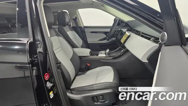 Land Rover Range Rover Evoque 2025 — Photo 9/20